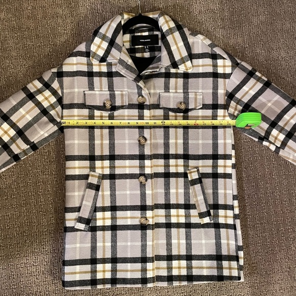 Vero Moda Oversized Shacket in Plaid - Picture 7 of 9